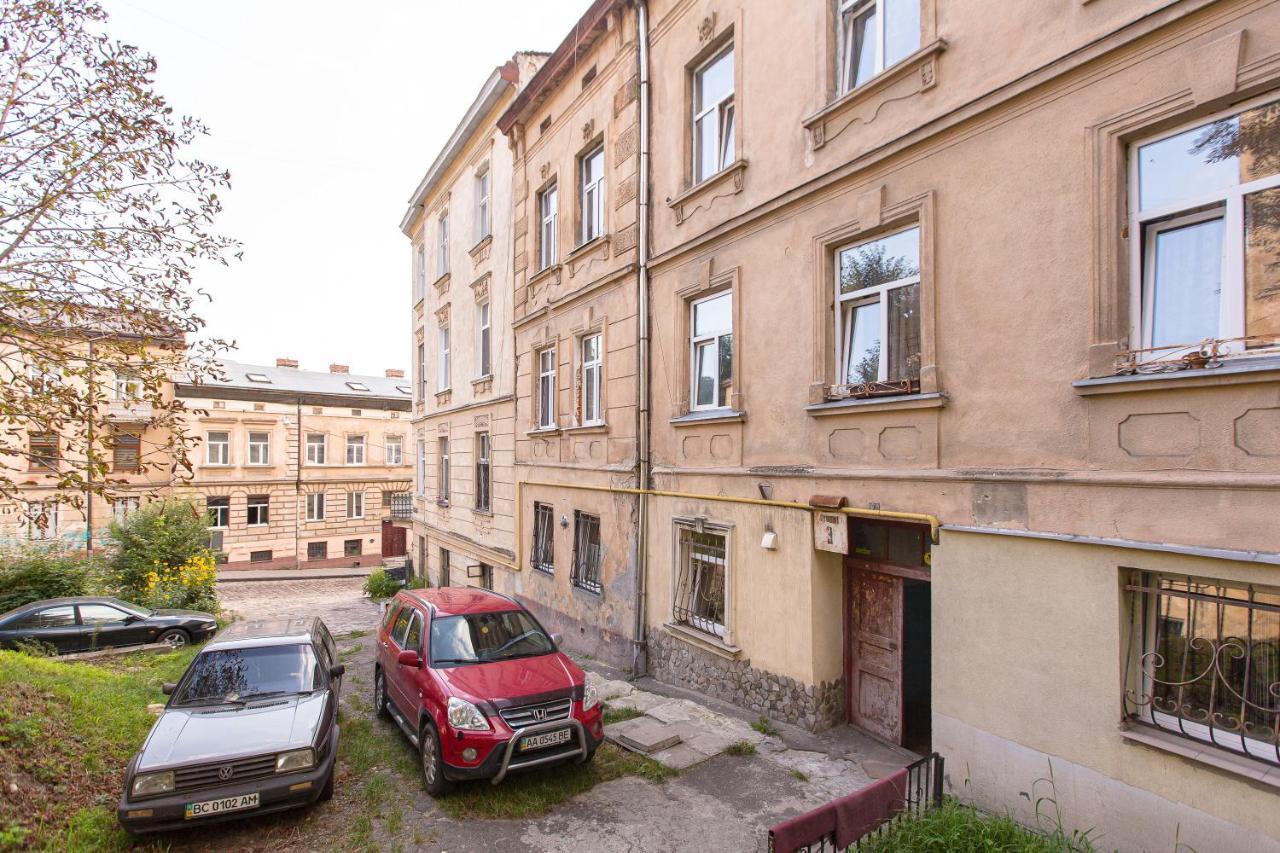 Квартира Подобово Вулиця Сходова 3 Бічна Ужгородської Біля Високого Замку Lviv Eksteriør bilde